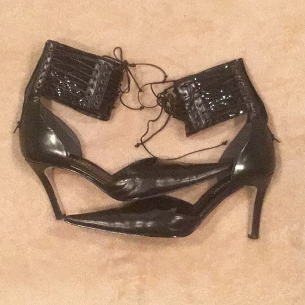 J.Renee Ankle Pump Size 9.5